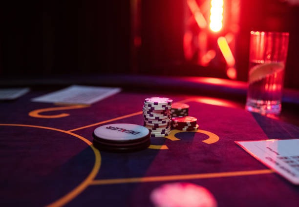 Pragmatic Play game library on pabrikqq showing slots and live-dealer table options